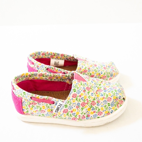 Kids Toms flowered pattern shoes (size 7) - Picture 7 of 11